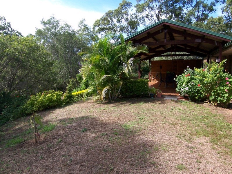 737 Mount Crosby Road, Karana Downs QLD 4306