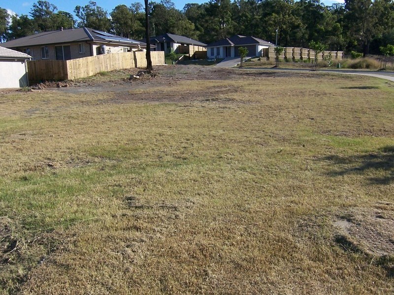 51 Eric Drive, Blackstone QLD 4304