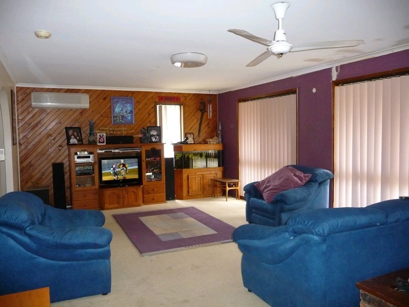 47 Rosemary Street, Bellbird Park QLD 4300