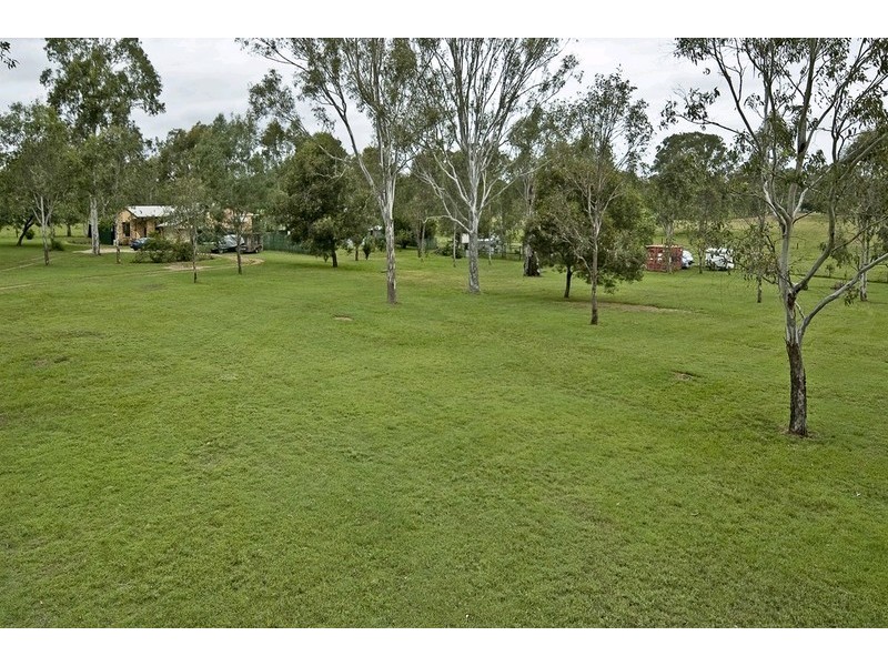 245 Wanora Road, Glamorgan Vale QLD 4306