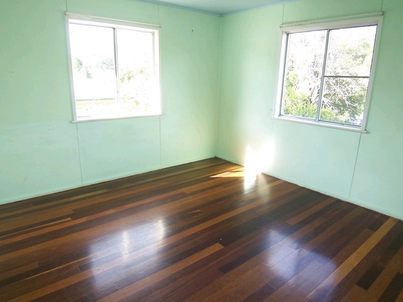 1A Lion Street, Ipswich QLD 4305