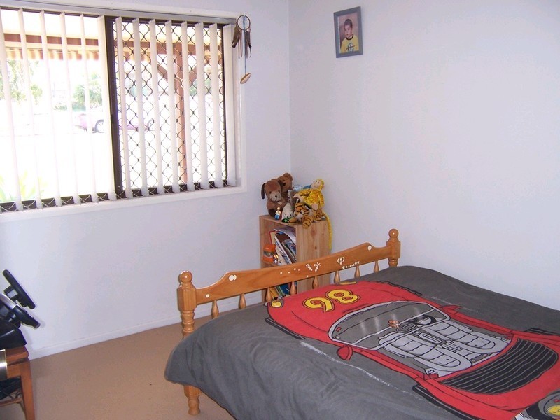 34 Burgoyne Street, Bundamba QLD 4304