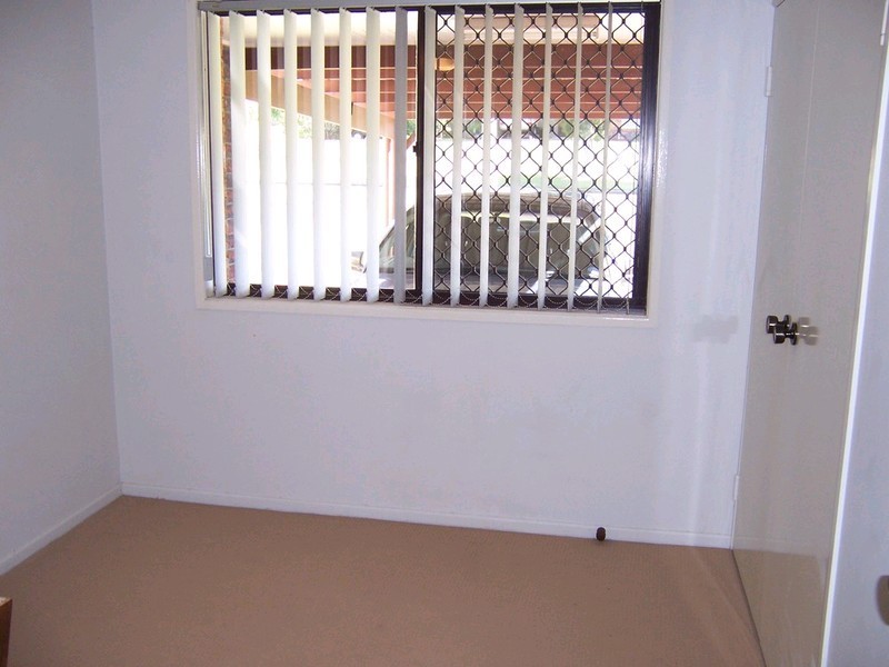 34 Burgoyne Street, Bundamba QLD 4304