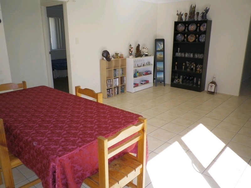 11 Anna Drive, Raceview QLD 4305