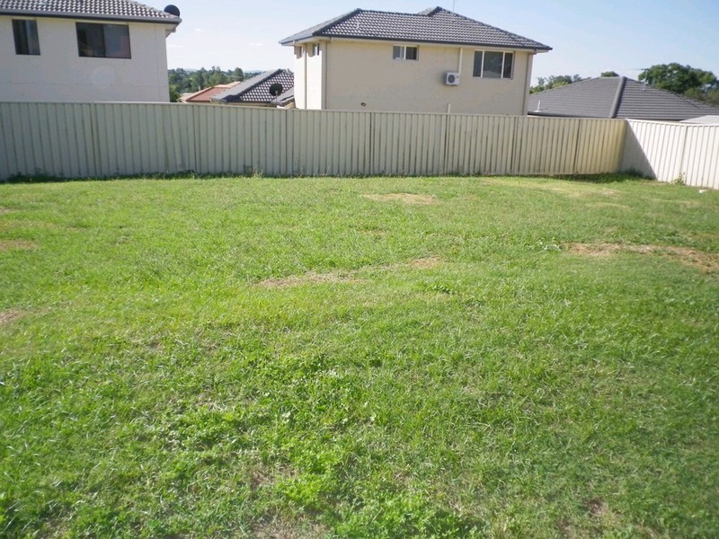 11 Anna Drive, Raceview QLD 4305