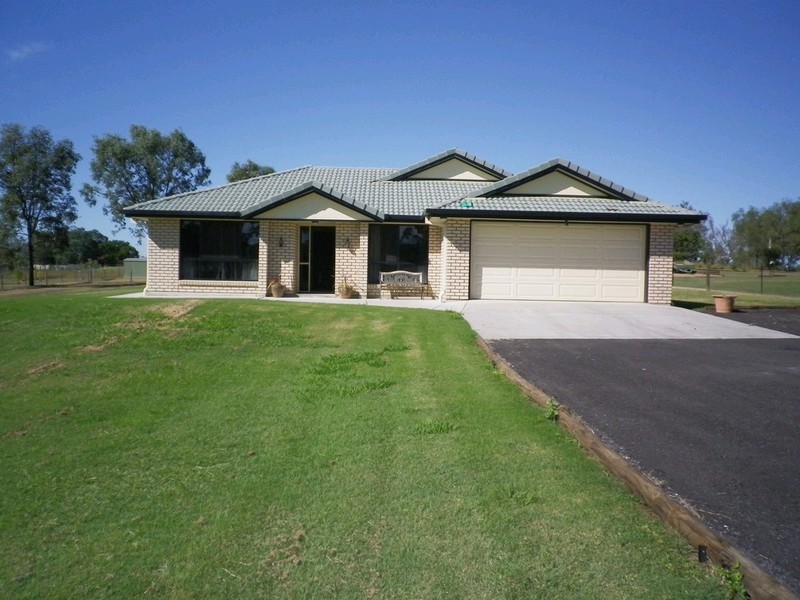 34 Glencoe Place, Thagoona QLD 4306