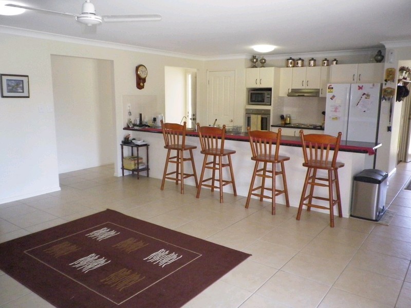 34 Glencoe Place, Thagoona QLD 4306