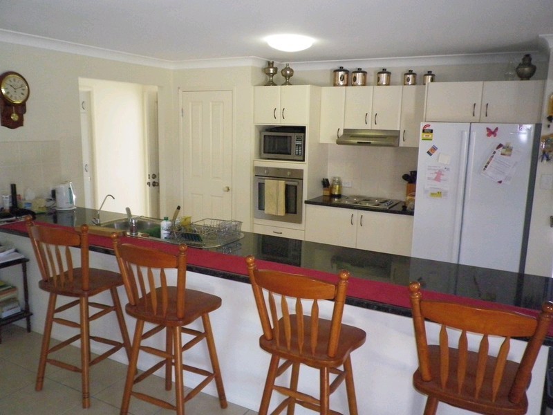 34 Glencoe Place, Thagoona QLD 4306