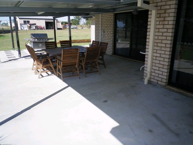 34 Glencoe Place, Thagoona QLD 4306