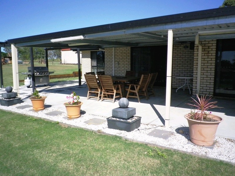 34 Glencoe Place, Thagoona QLD 4306