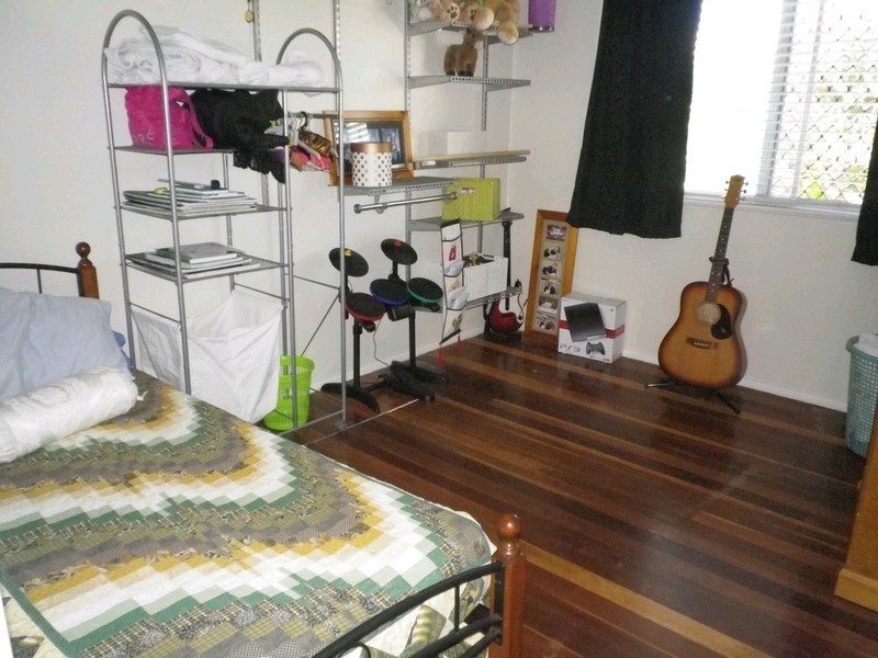 103 Wildey Street, Raceview QLD 4305