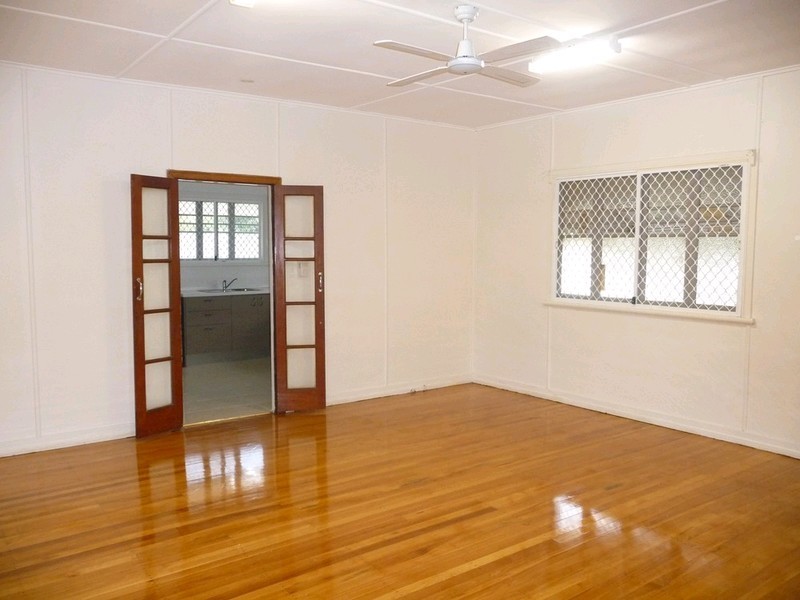 3 Cotton Street, East Ipswich QLD 4305