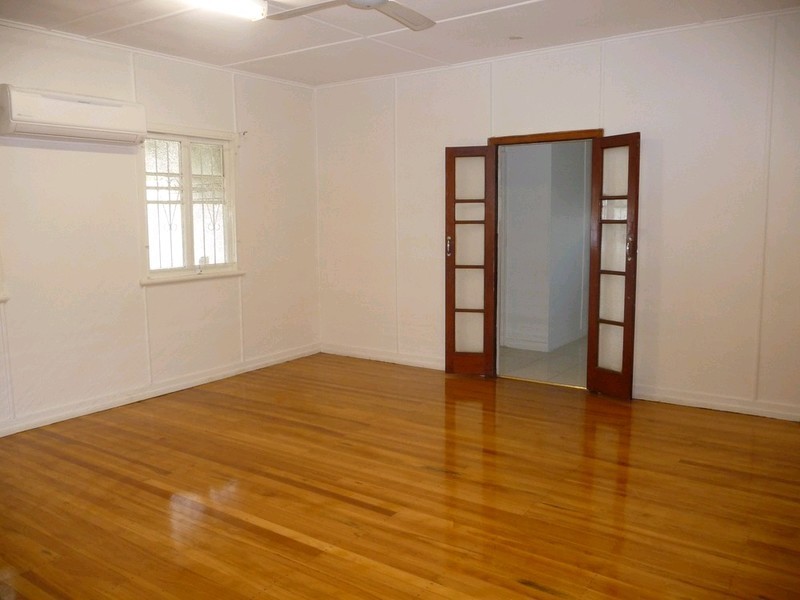 3 Cotton Street, East Ipswich QLD 4305