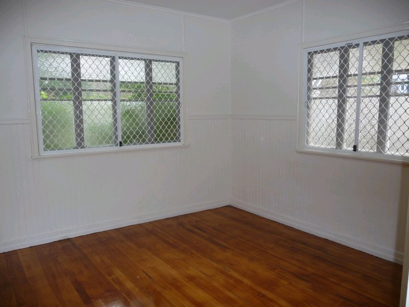 3 Cotton Street, East Ipswich QLD 4305