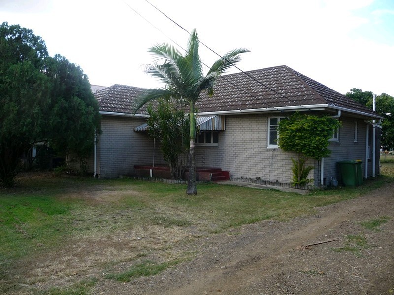3 Cotton Street, East Ipswich QLD 4305