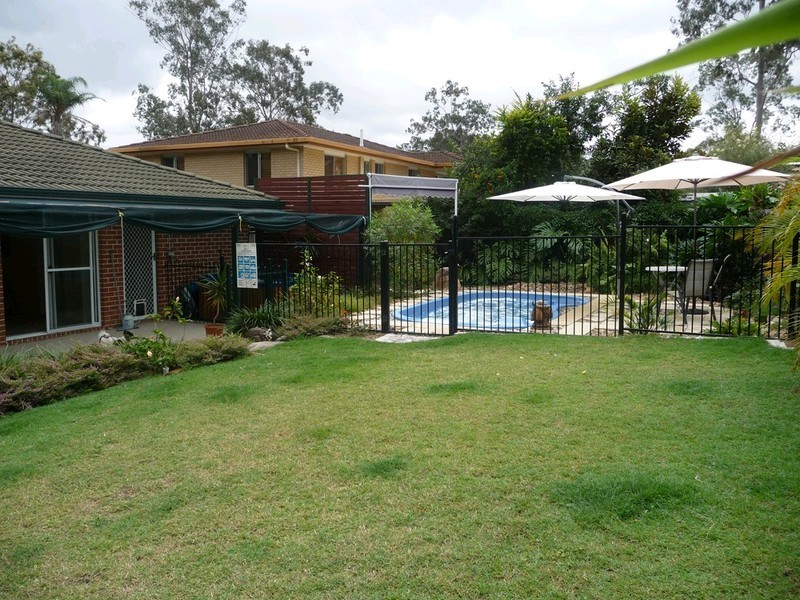 301 Mt Crosby Road, Chuwar QLD 4306