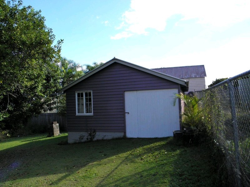 11 Macalister Street, Ipswich QLD 4305