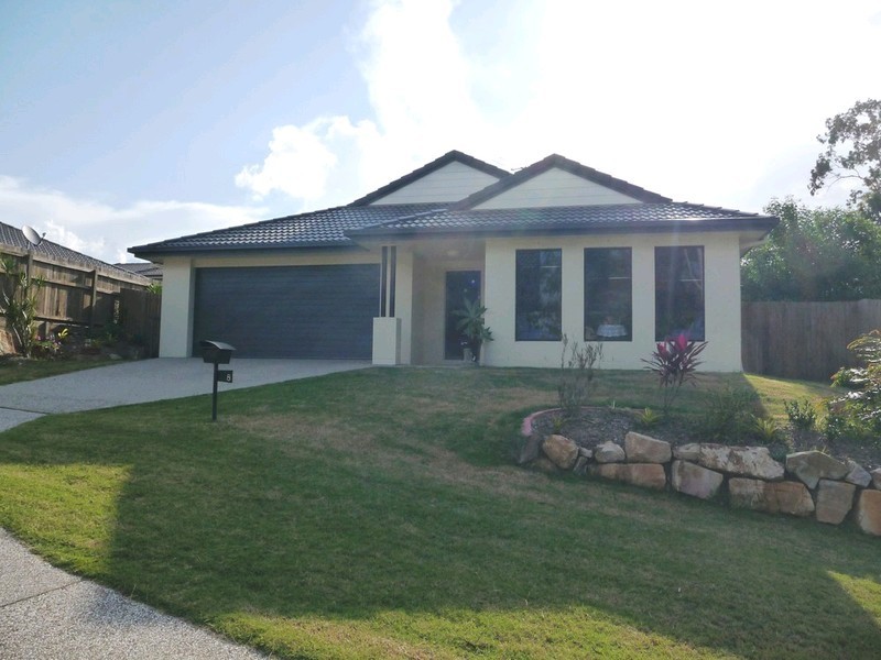 8 Berkeley Circuit, Bellbird Park QLD 4300