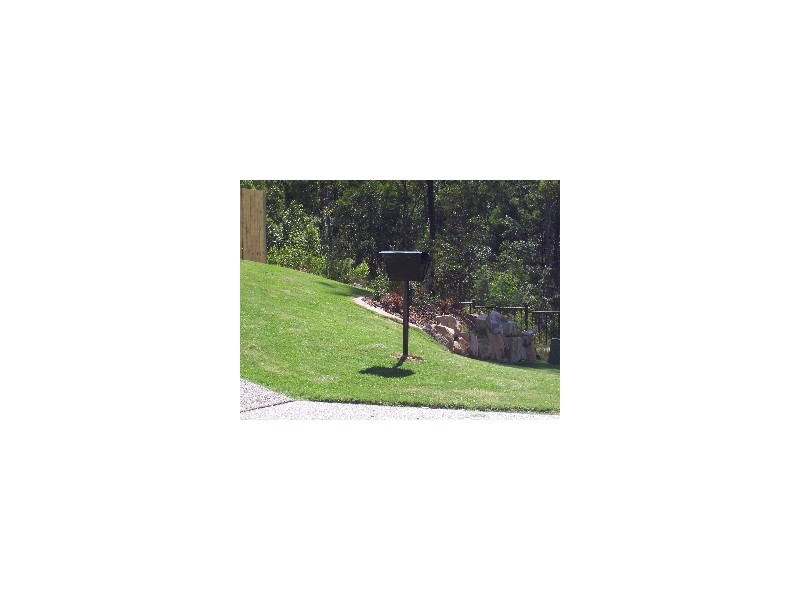 8 Berkeley Circuit, Bellbird Park QLD 4300