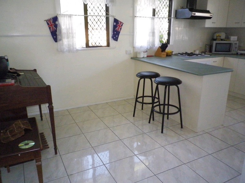 45 Earl Street, Dinmore QLD 4303