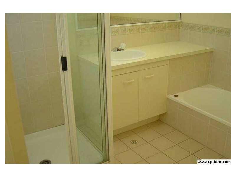 7/12 Bergin Street, Booval QLD 4304