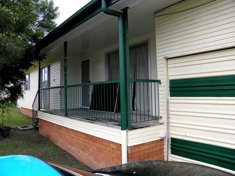 18 Trudy Street, Raceview QLD 4305