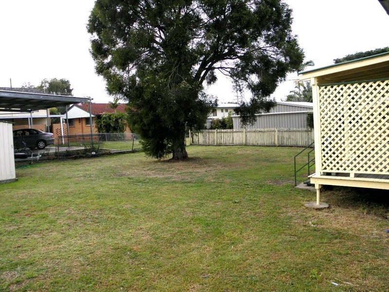 18 Trudy Street, Raceview QLD 4305