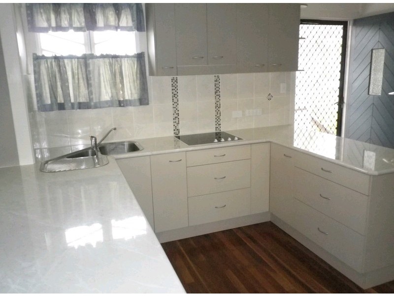 12 Chilcot Street, Silkstone QLD 4304