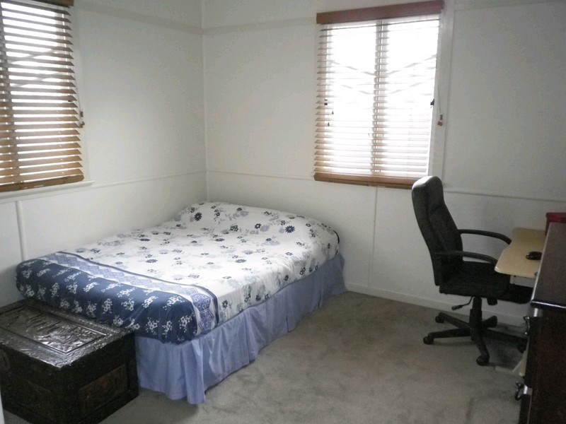 12 Chilcot Street, Silkstone QLD 4304