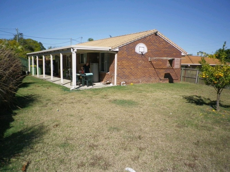 4 Figtree Lane, Redbank Plains QLD 4301