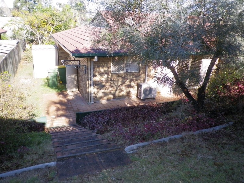 2/8 Hanlon Court, Collingwood Park QLD 4301