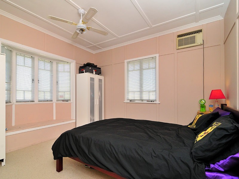 71a Darling Street East, Sadliers Crossing QLD 4305