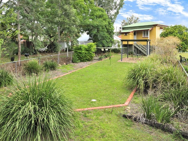 71a Darling Street East, Sadliers Crossing QLD 4305