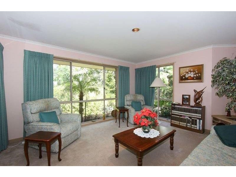 2 Coreen Court, Karana Downs QLD 4306