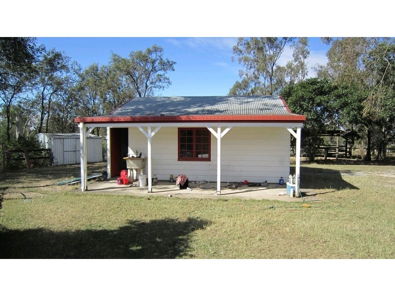 49 Tarana Avenue, Thagoona QLD 4306