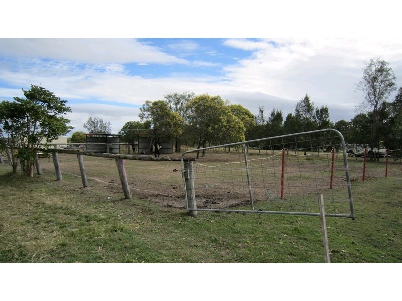 49 Tarana Avenue, Thagoona QLD 4306