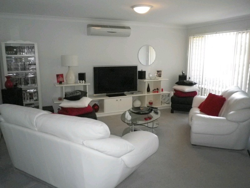 53 Tj Ryan Avenue, Collingwood Park QLD 4301