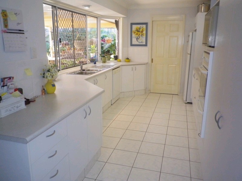 53 Tj Ryan Avenue, Collingwood Park QLD 4301