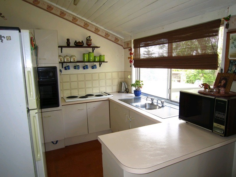 162 Blackstone Road, Silkstone QLD 4304