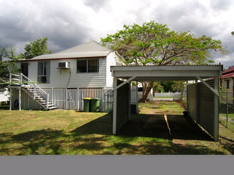 162 Blackstone Road, Silkstone QLD 4304