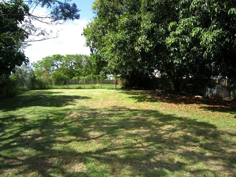 162 Blackstone Road, Silkstone QLD 4304