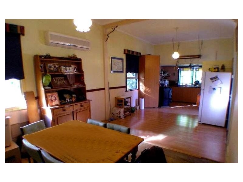 10 Chubb Street, One Mile QLD 4305