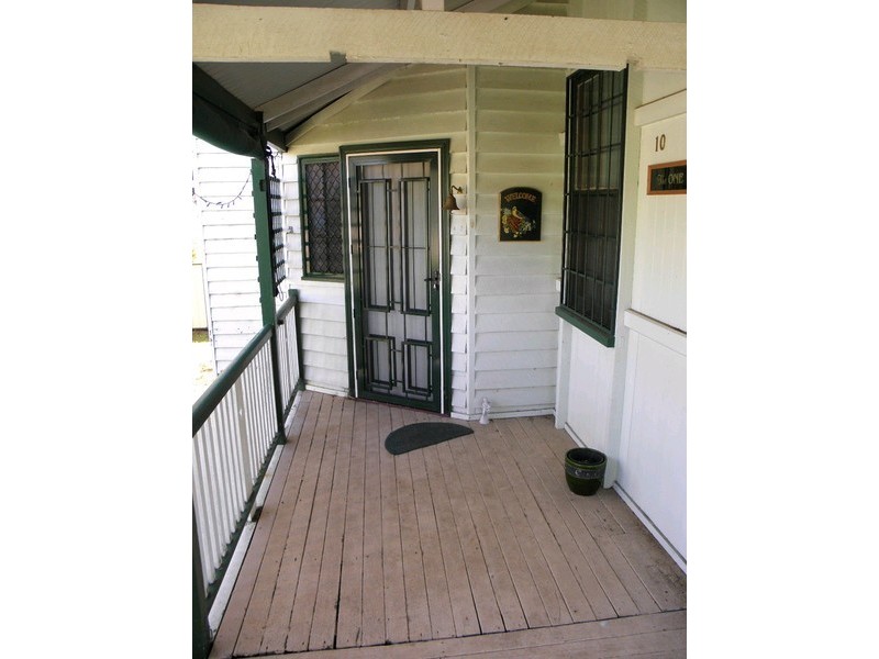 10 Chubb Street, One Mile QLD 4305