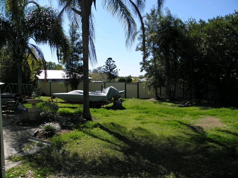 10 Chubb Street, One Mile QLD 4305