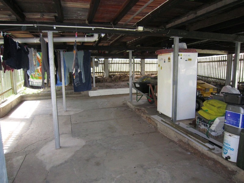 94 Downs Street, North Ipswich QLD 4305