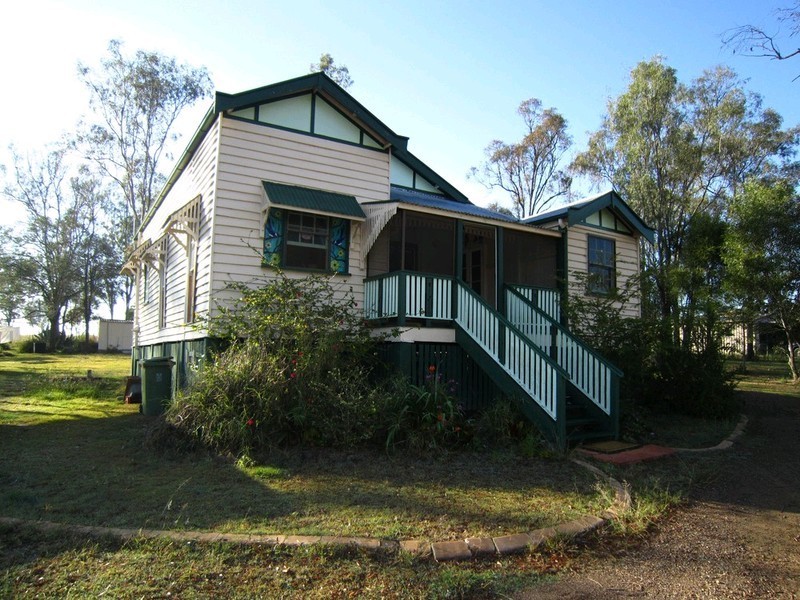 12 O’Reilly’s Weir Road, Lowood QLD 4311