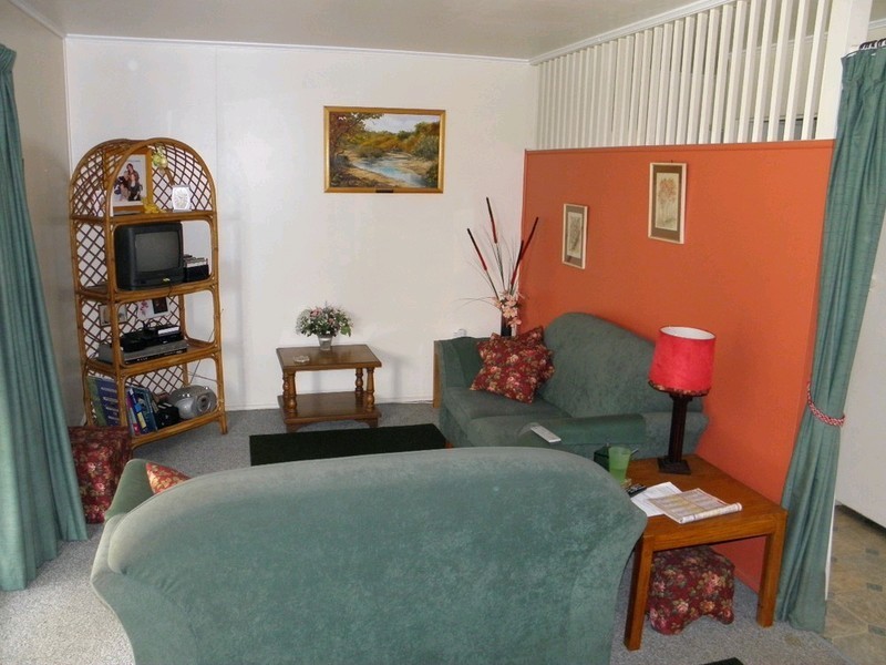 17 Albion Street, Brassall QLD 4305