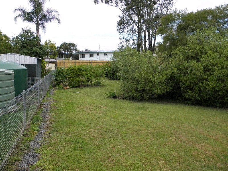 17 Albion Street, Brassall QLD 4305