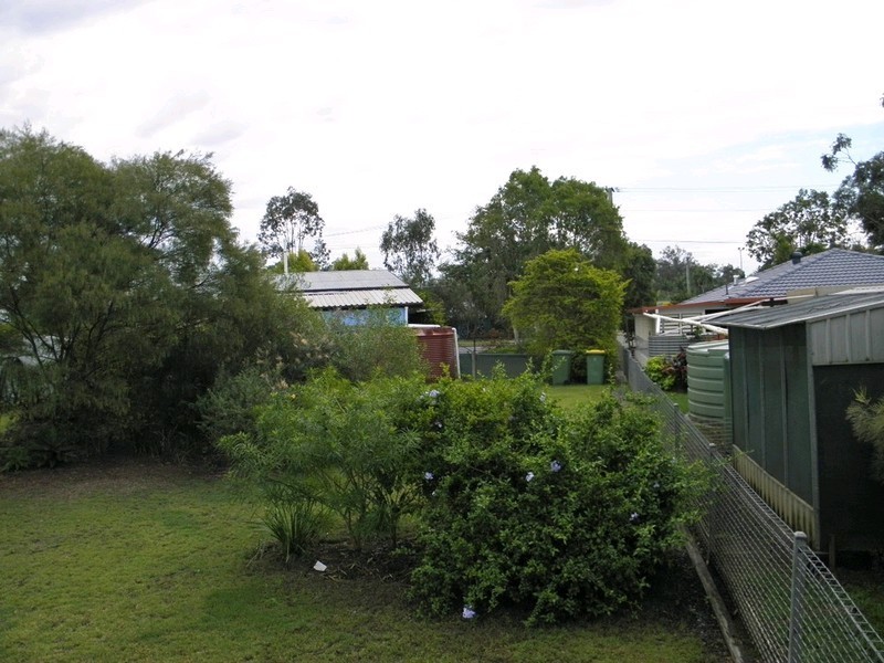 17 Albion Street, Brassall QLD 4305