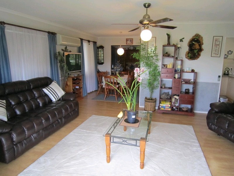 29 David Street, North Booval QLD 4304